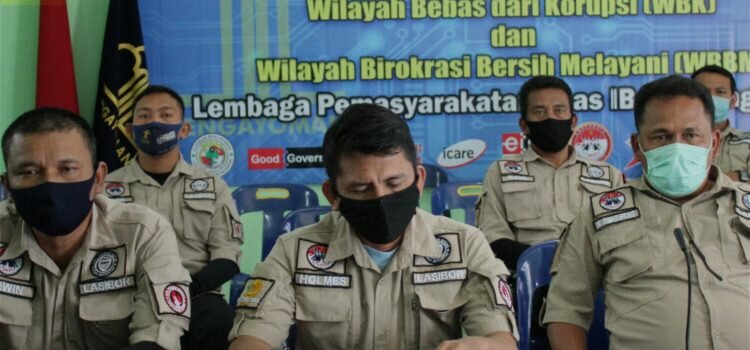 PENGUATAN WBK/WBBM OLEH DEPUTI BIDANG REFORMASI BIROKRASI BAPAK Drs H. JUFRI RAHMAN, M.Si